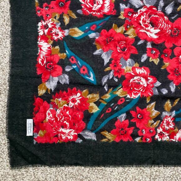 Vintage Worthington Wool Floral Scarf Black Red 35in Square English Countryside - Picture 3 of 9